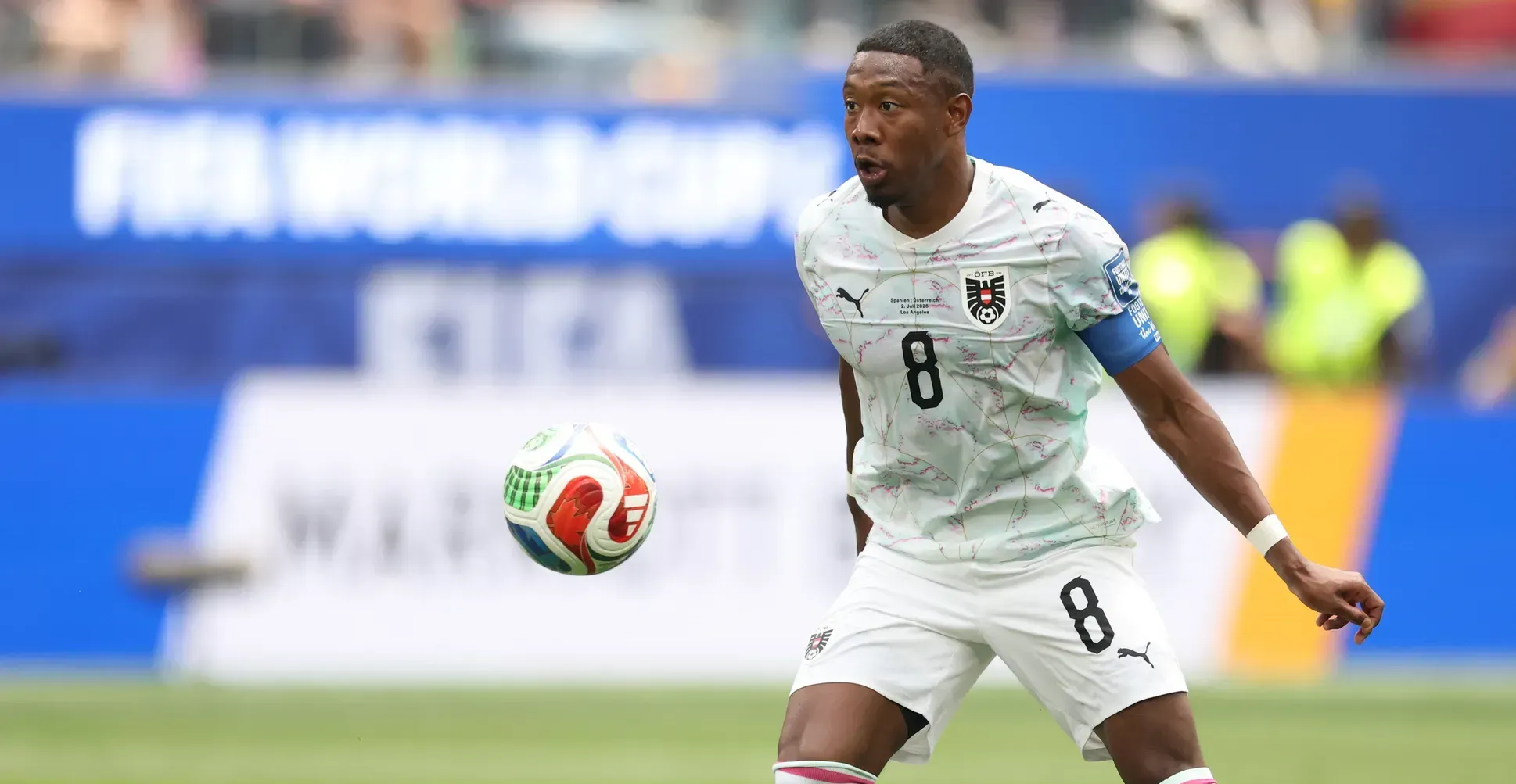 OFICIAL: David Alaba é reforço da Udinese